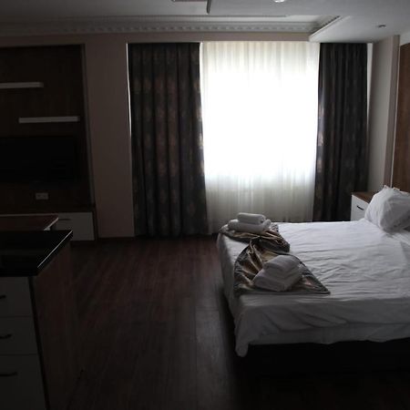 Family Apart Hotel Istanbul Exterior photo